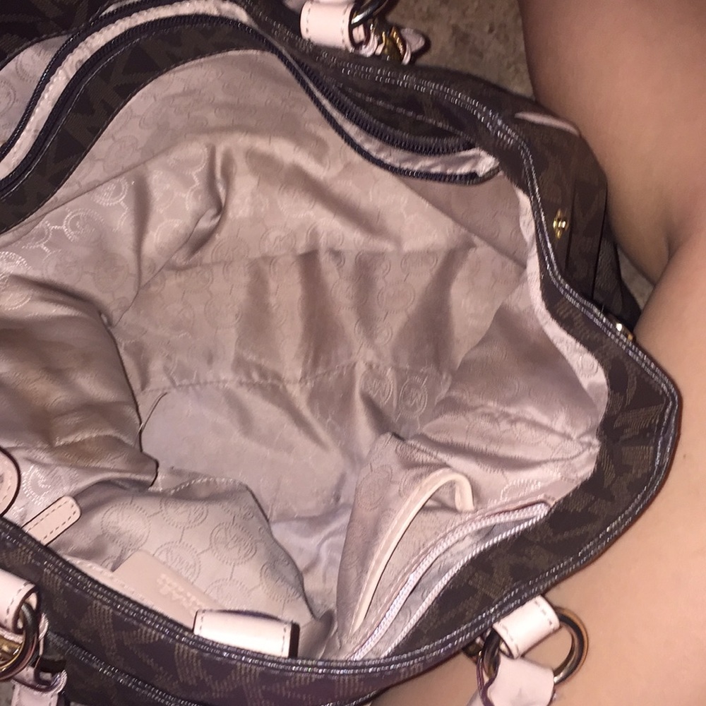 Purse - Picture 3 of 5